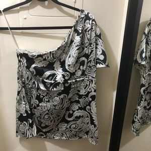 CACHE - one shoulder top